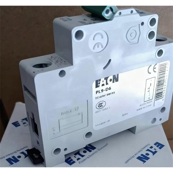 EATON伊頓刀片、玻璃管式斷路器和二極管CB185P-110